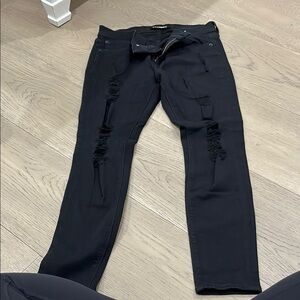 Black Distressed Jeans